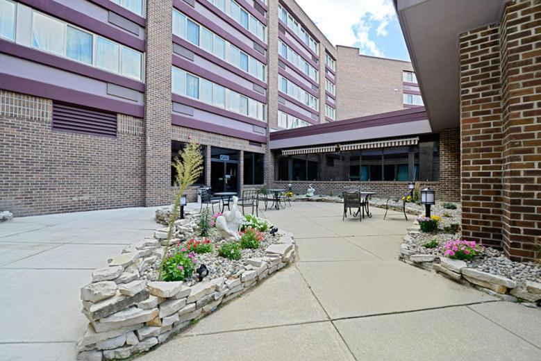 Causeway Bay Hotel Lansing Exteriör bild