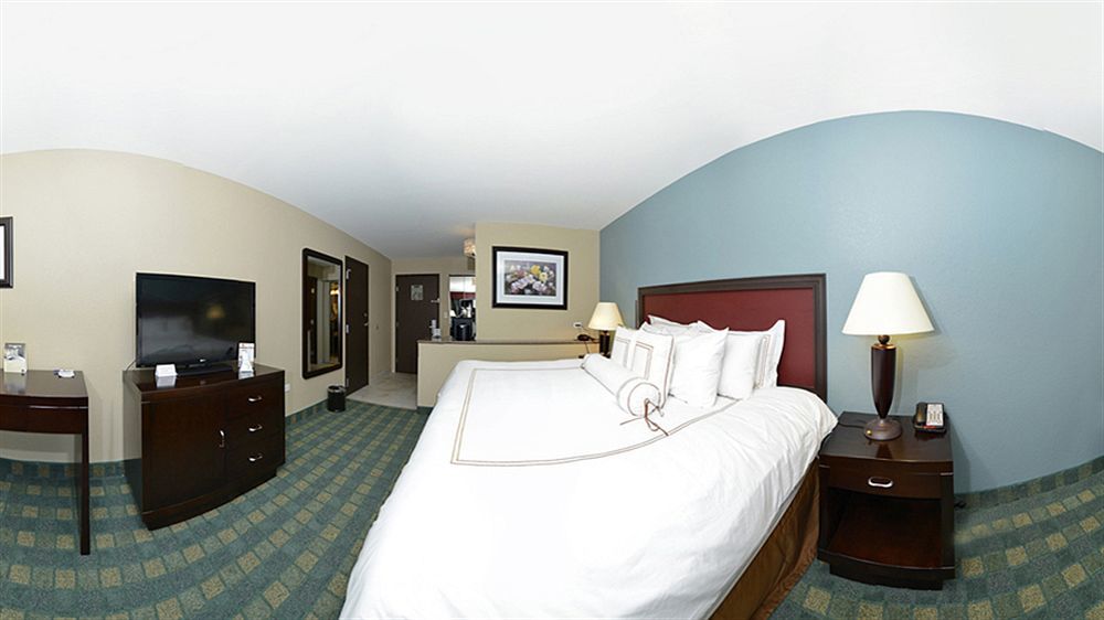 Causeway Bay Hotel Lansing Exteriör bild